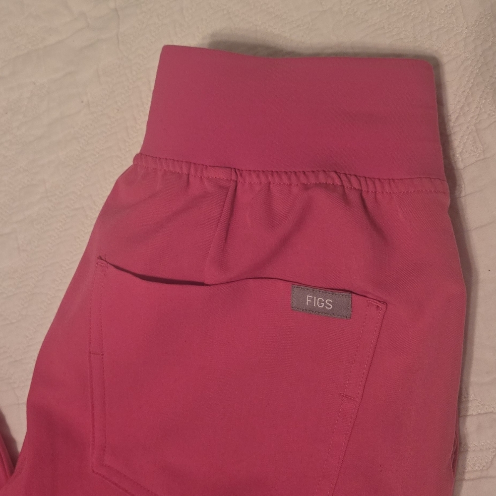 Figs Zamora High Waisted Jogger Scrubs - Picture 3 of 4
